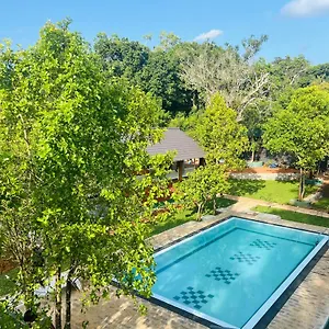 Maapagala Hotel Sigirîya