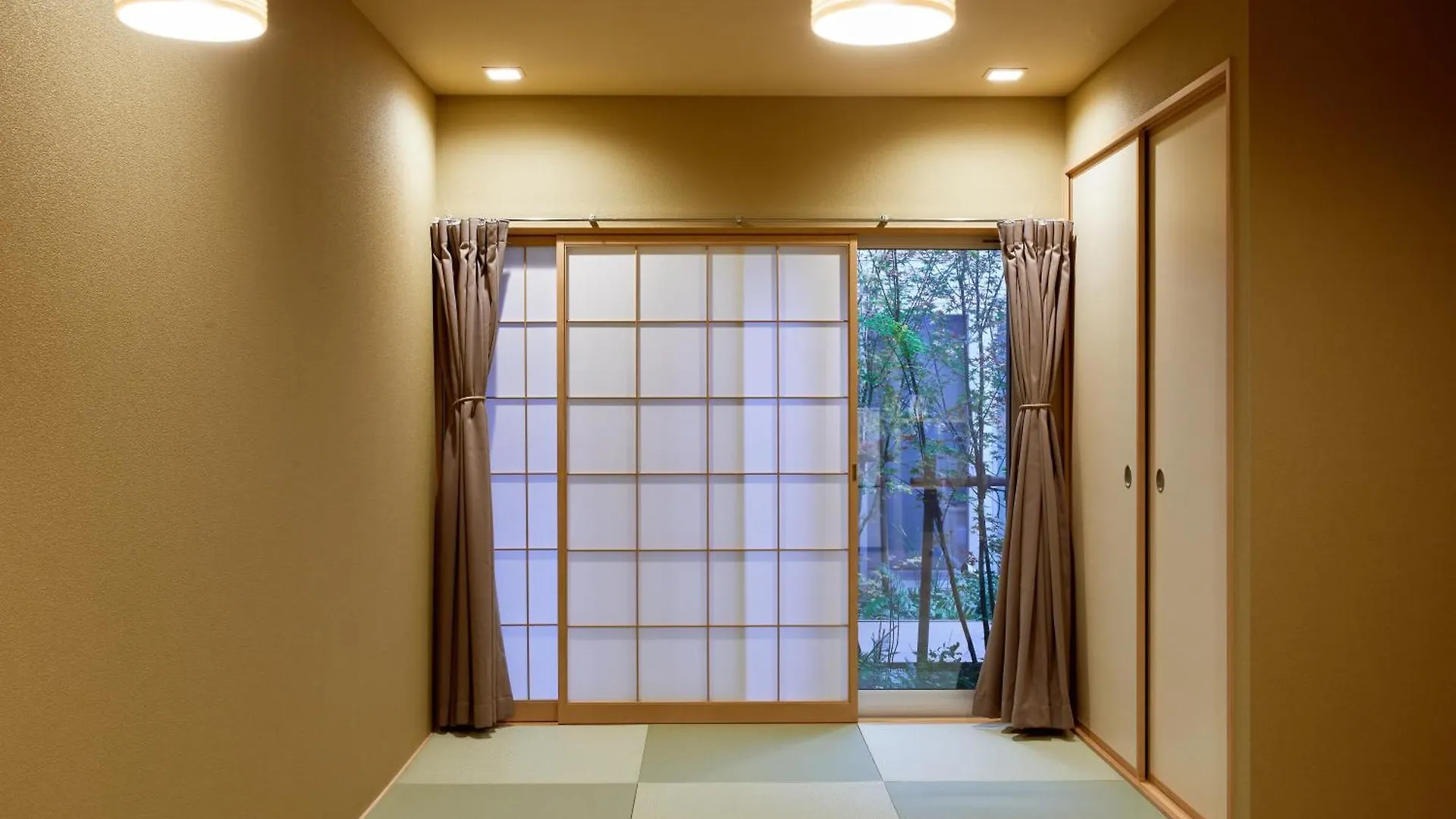 Aparthotel Reikyo Garden Osaka 0*,  Giappone